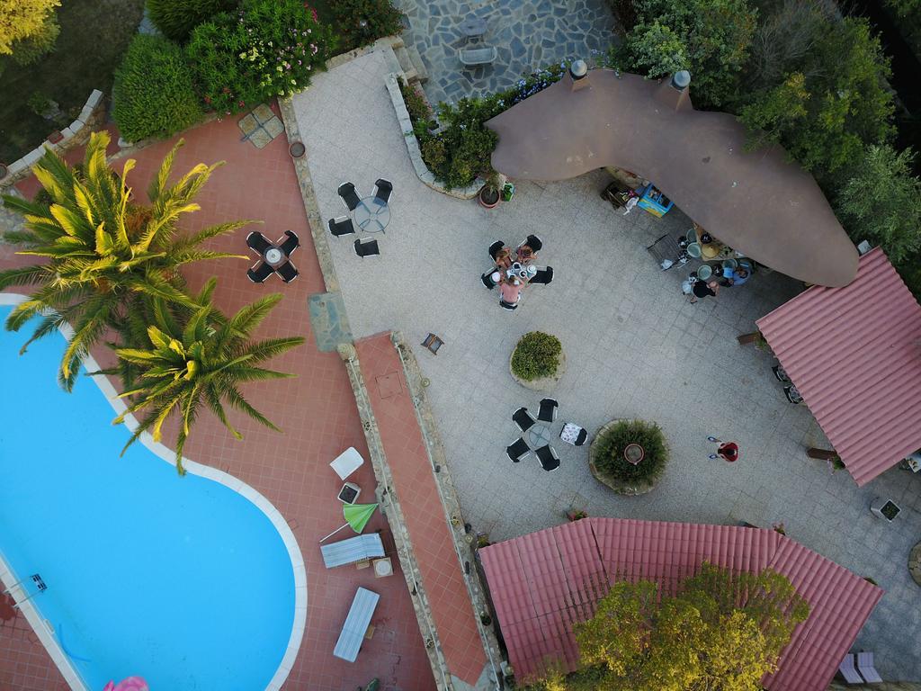 Residence Villa Smeralda Telti Exterior foto