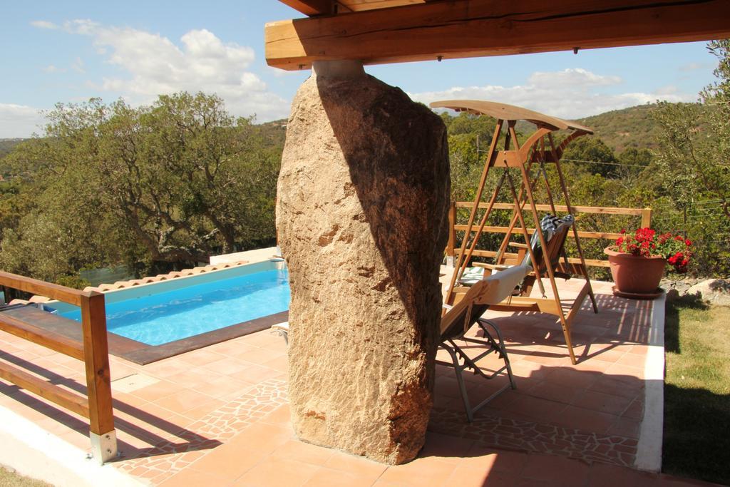 Residence Villa Smeralda Telti Quarto foto