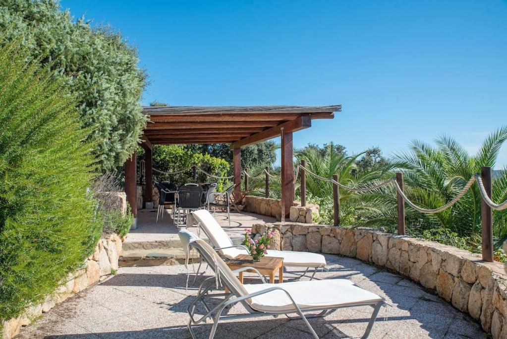 Residence Villa Smeralda Telti Exterior foto