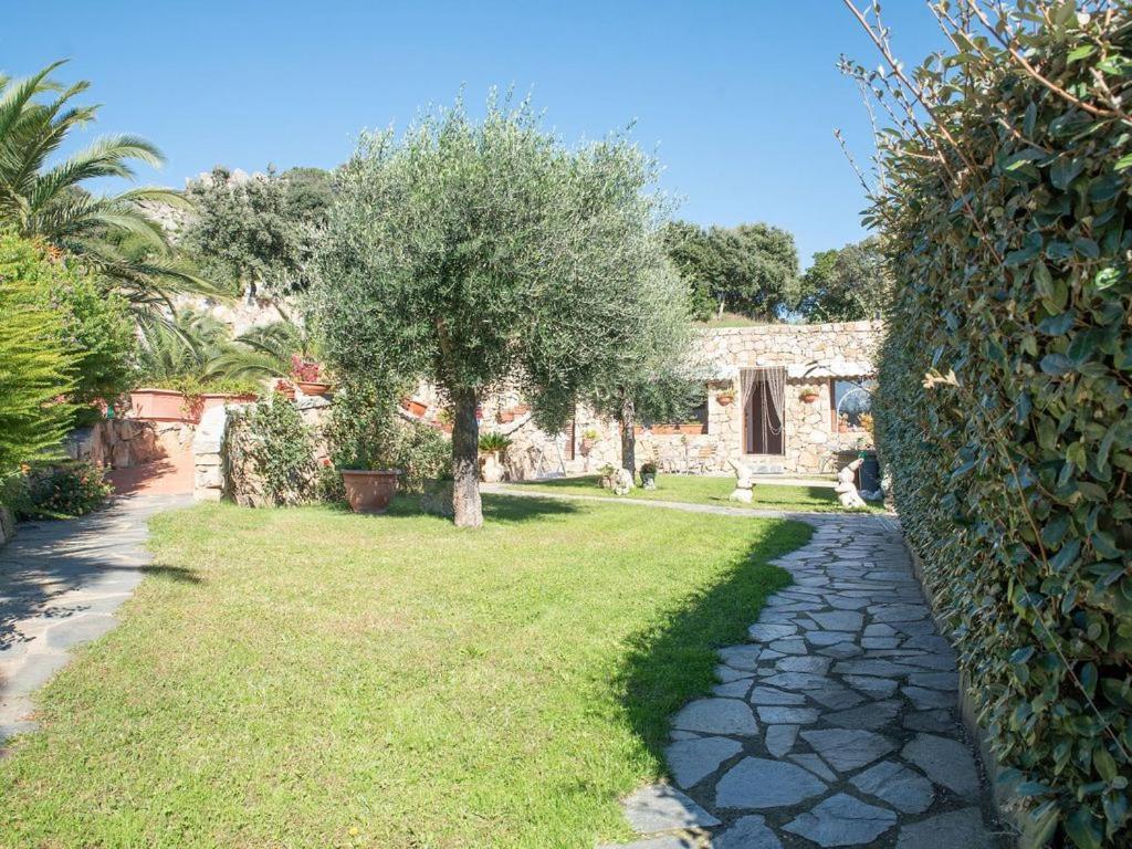Residence Villa Smeralda Telti Exterior foto